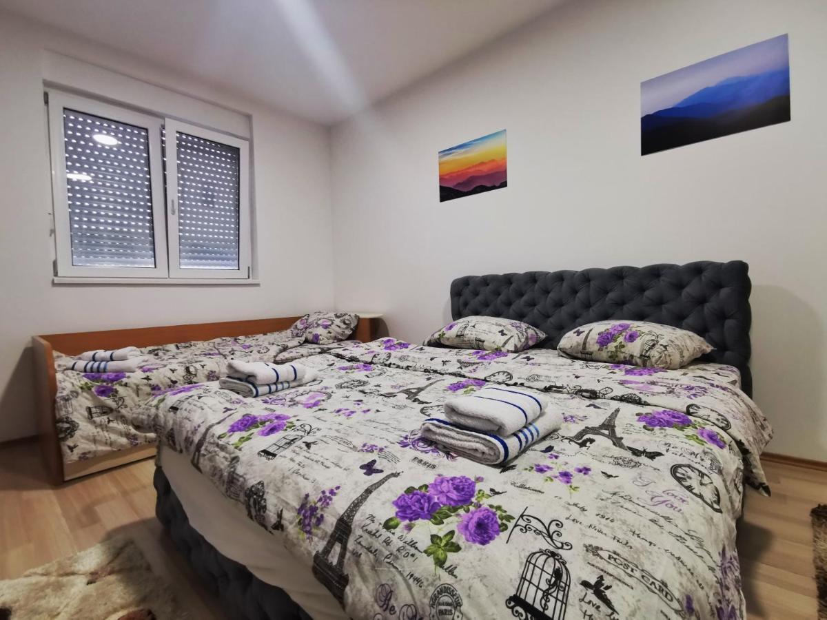 Cozy Corner Apartments - Free Parking & Wi-Fi Чуприя Екстер'єр фото